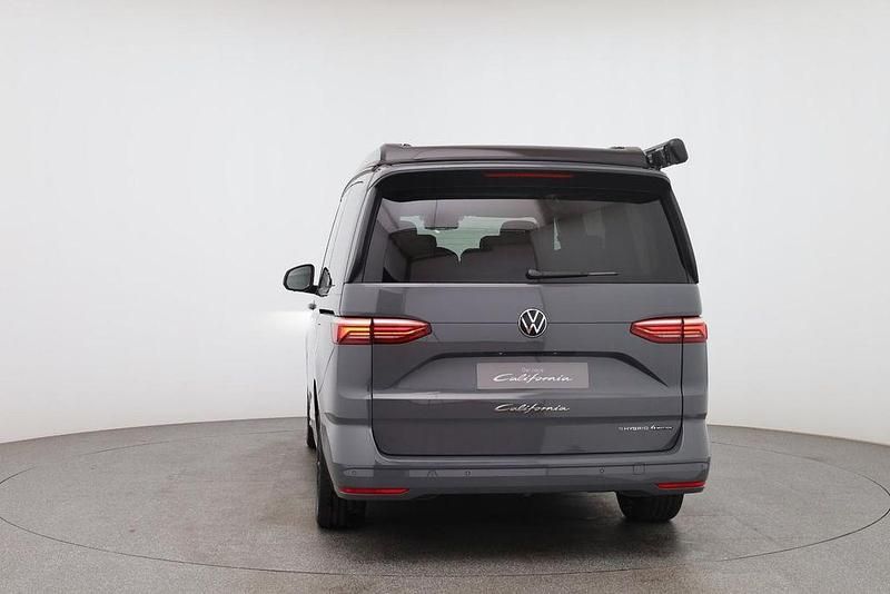 Neu VW California Beach 177 PS (130 kW) 2026 Grau Van