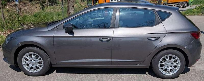 Gebraucht Seat Leon 110 PS (80 kW) 2015 Grau Limousine