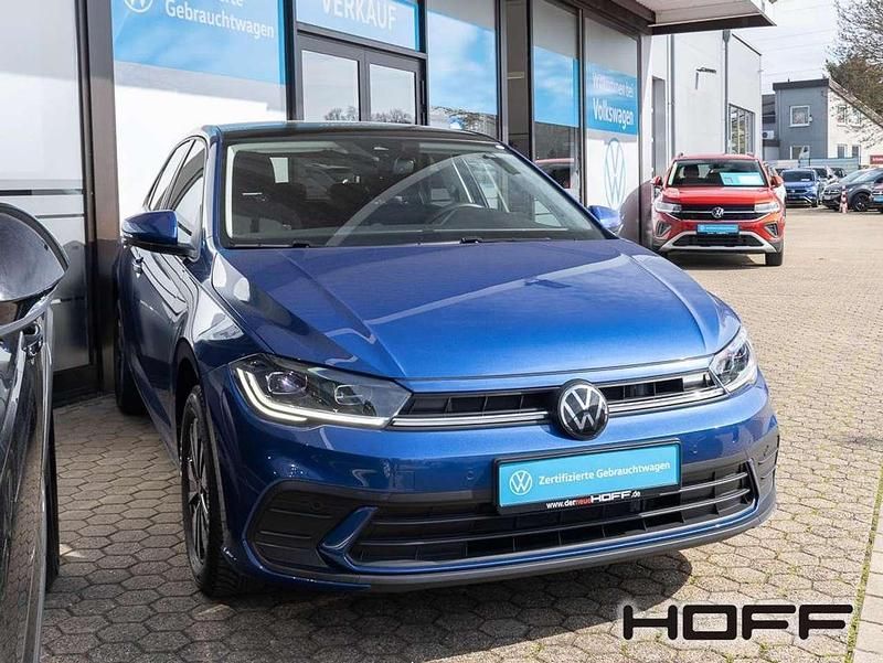Gebraucht VW Polo Move 95 PS (69 kW) 2024 Reef blue metallic Kleinwagen