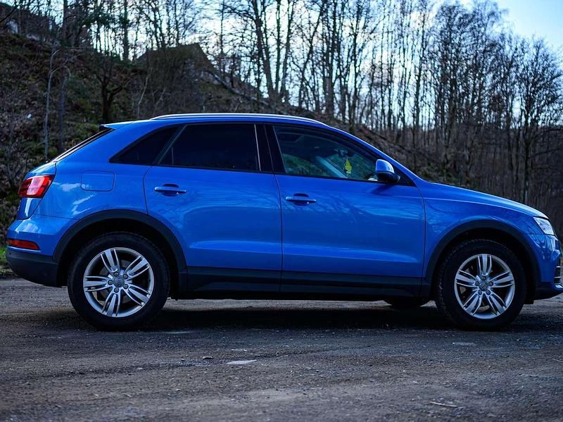 Gebraucht Audi Q3 150 PS (110 kW) 2017 Blau SUV