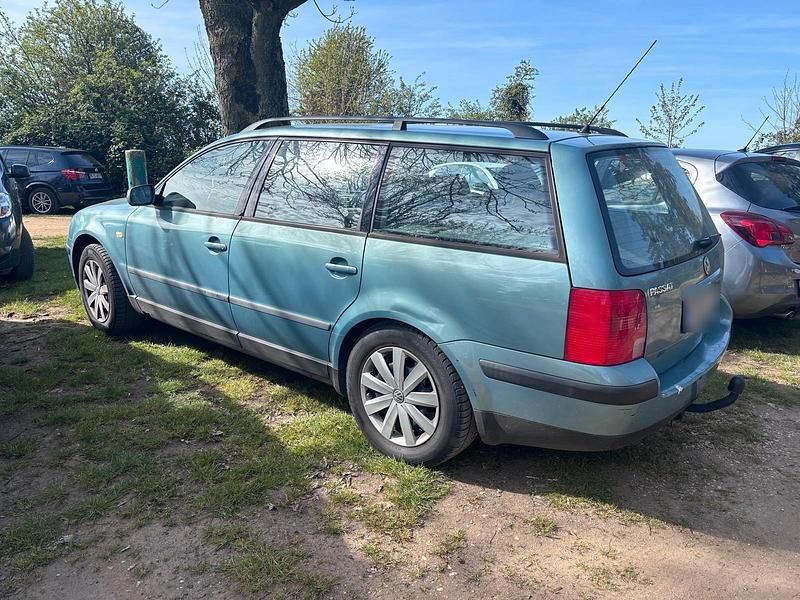Gebraucht VW Passat 125 PS (91 kW) 1999 Kombi