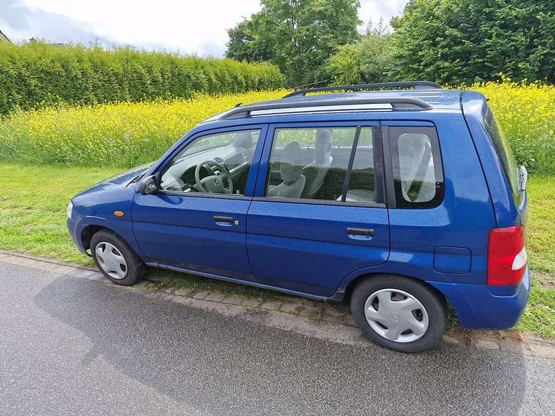 Gebraucht Mazda Demio 63 PS (46 kW) 2001 Kleinwagen