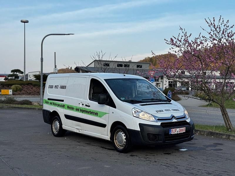 Gebraucht Citroën Jumpy 128 PS (94 kW) 2014 Weiß Van / Kleinbus