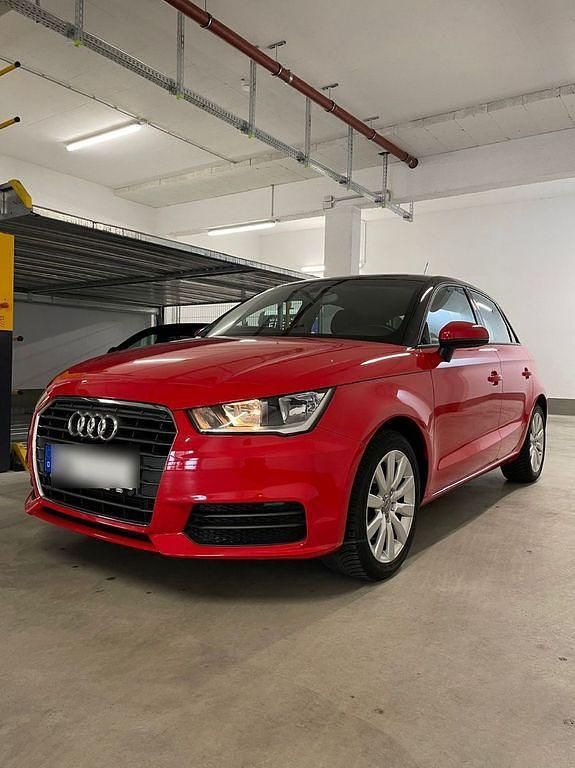 Rot Gebraucht 2016 Audi A1 Sportback Sport Kleinwagen | 13.500 € (Guter Preis) - Bild 1/4