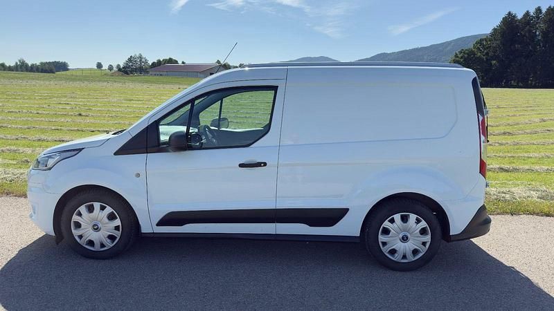 Gebraucht Ford Transit Connect 101 PS (74 kW) 2019 Weiß Van / Kleinbus