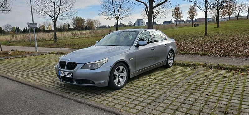 Gebraucht BMW 525 192 PS (141 kW) 2004 Silber Limousine