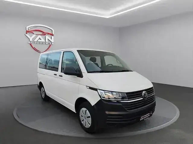 Second-hand VW Transporter 150 CP (110 kW) 2022 Alb Van