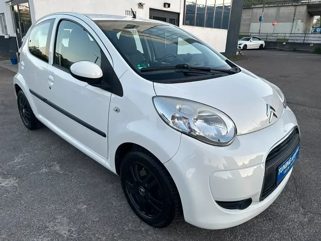 Gebraucht Citroën C1 Style 68 PS (50 kW) 2010 Weiß Kleinwagen