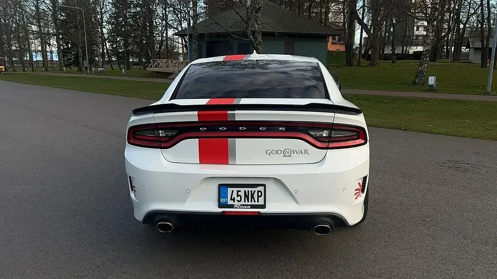 Gebraucht Dodge Charger SXT 296 PS (217 kW) 2015 Weiß Limousine