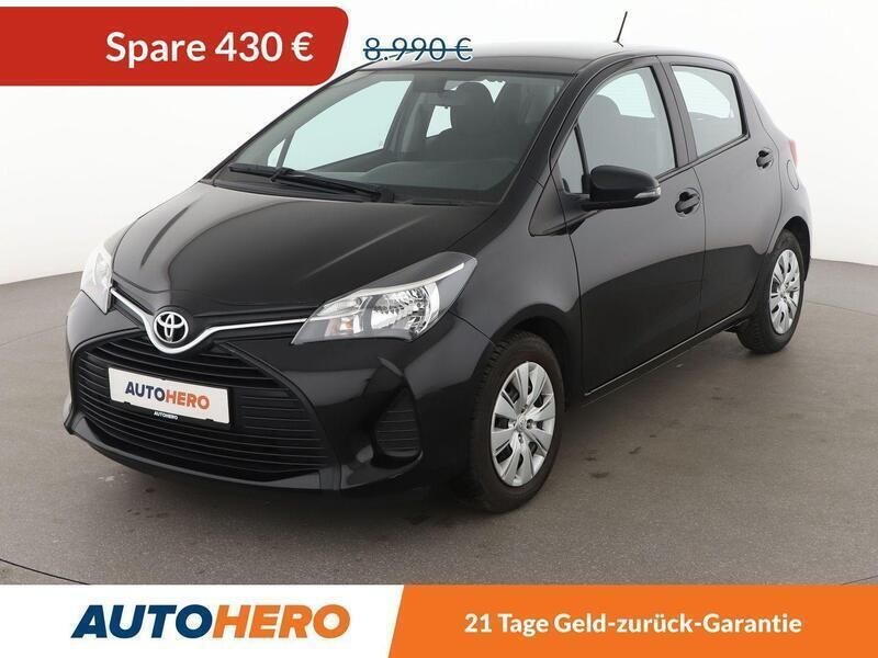 Black mica / ink Gebraucht 2014 Toyota Yaris Limousine | 8.180 € (Fairer Preis) - Bild 1/3
