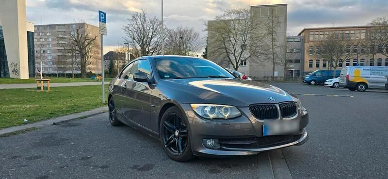 Gebraucht 2011 BMW 320 Exclusive Coupé | 6.799 € (Fairer Preis) - Bild 1/4