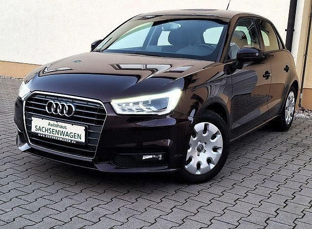 Shirazrot metallic Gebraucht 2016 Audi A1 Sportback Sport Kleinwagen | 14.480 € (Fairer Preis) - Bild 1/4