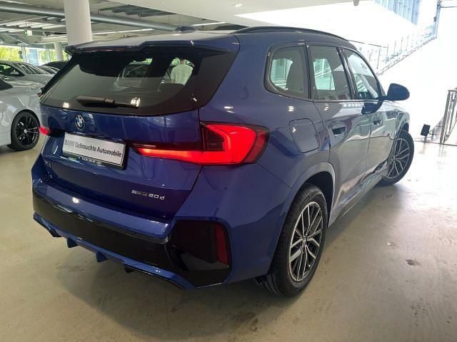 Gebraucht BMW X1 M Sport 163 PS (119 kW) 2025 Blau SUV
