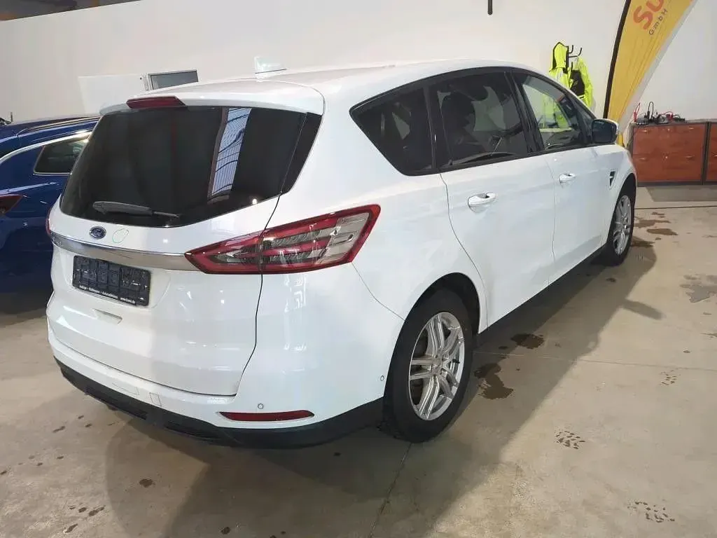 Gebraucht Ford S-MAX Trend 150 PS (110 kW) 2021 Weiß Van / Kleinbus