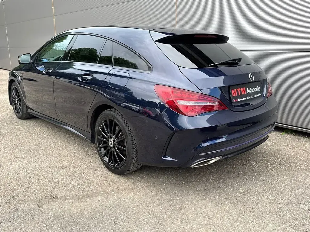 Gebraucht Mercedes CLA200 AMG line 156 PS (114 kW) 2019 Blau Coupé