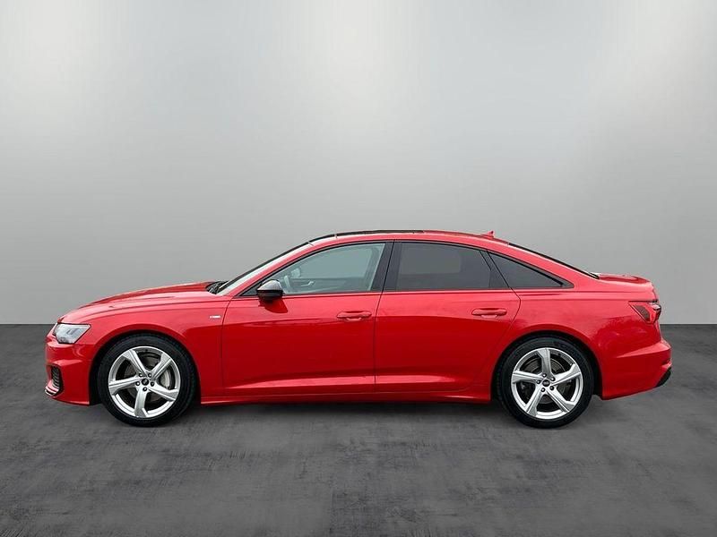 Gebraucht Audi A6 Sport 265 PS (194 kW) 2023 Tangorot metallic Limousine