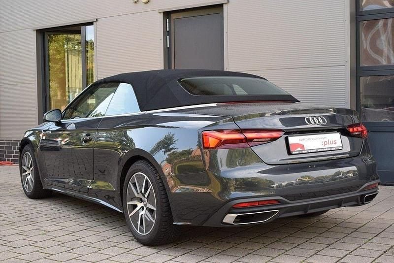 Gebraucht Audi A5 Cabriolet Basis 190 PS (139 kW) 2020 Grau Cabrio
