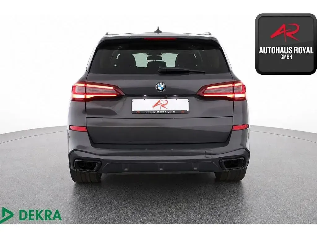 Gebraucht BMW X5 Shadowline 530 PS (389 kW) 2023 Grau (metallic) SUV
