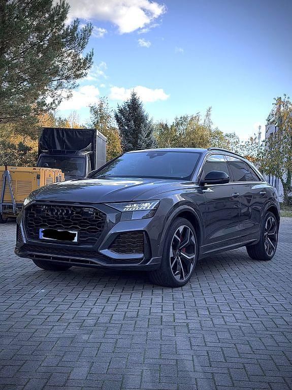 Grau Gebraucht 2021 Audi RS Q8 Ambiente SUV | 89.900 € (Guter Preis) - Bild 1/4