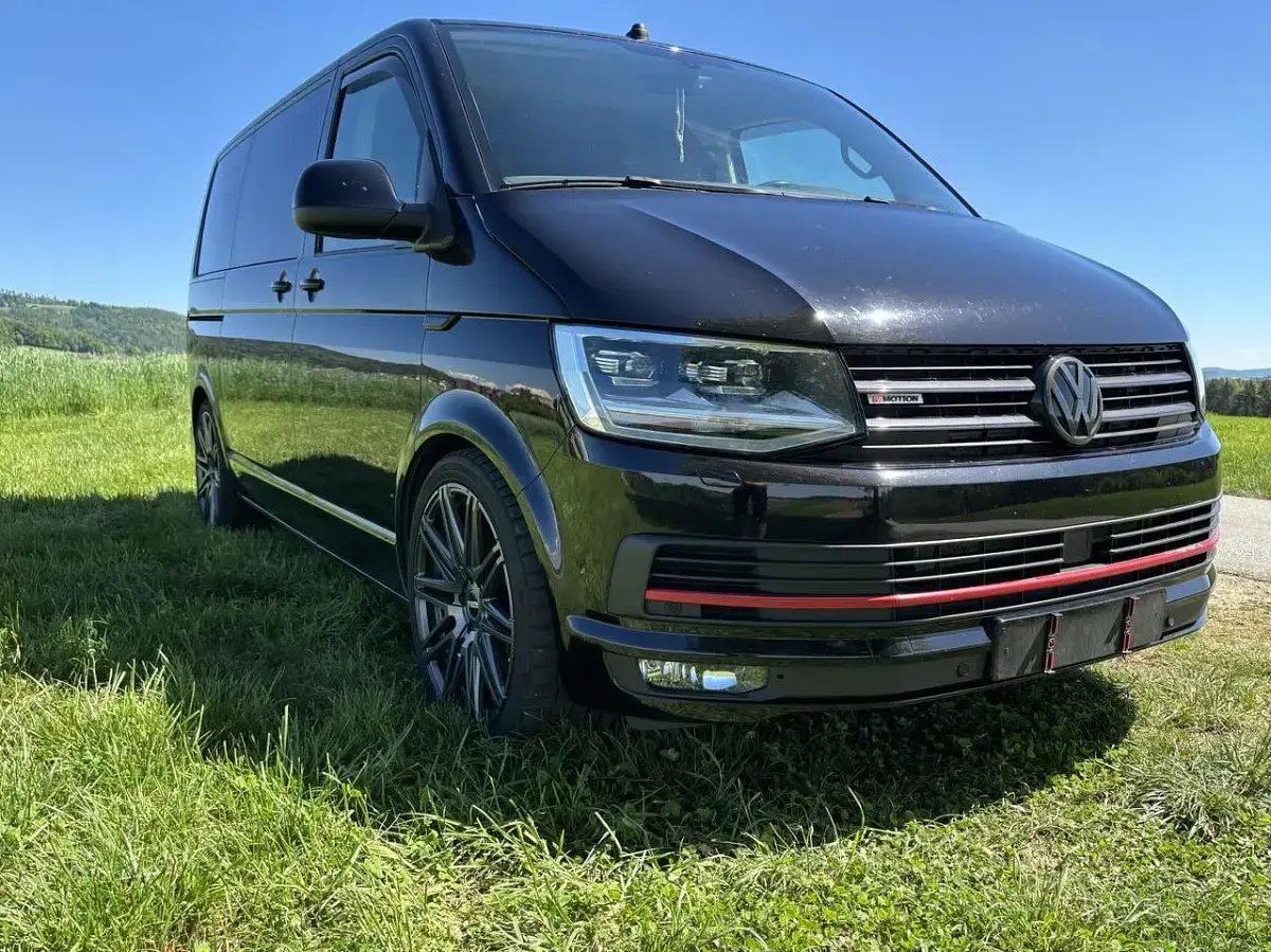 Gebraucht VW Multivan Comfortline 204 PS (150 kW) 2016 Schwarz Van / Kleinbus