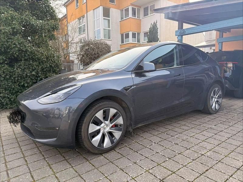 Gebraucht Tesla Model Y Long Range AWD 378 kW (514 PS) 2021 Grau SUV