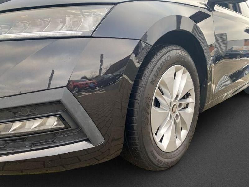 Gebraucht Skoda Octavia Ambition 116 PS (85 kW) 2022 Schwarzmagic perleffekt Kombi