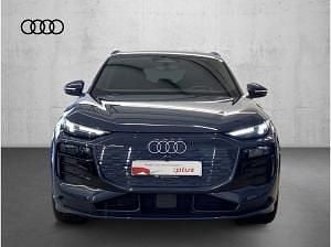 Second-hand Audi Q6 e-tron 284 kW (387 CP) 2024 Albastru SUV