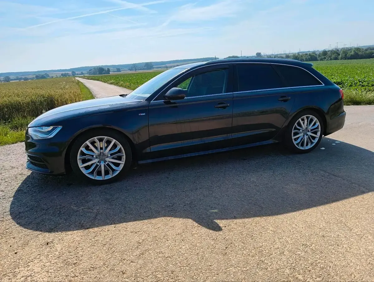 Gebraucht Audi A6 S-Line 310 PS (228 kW) 2012 Blau Kombi