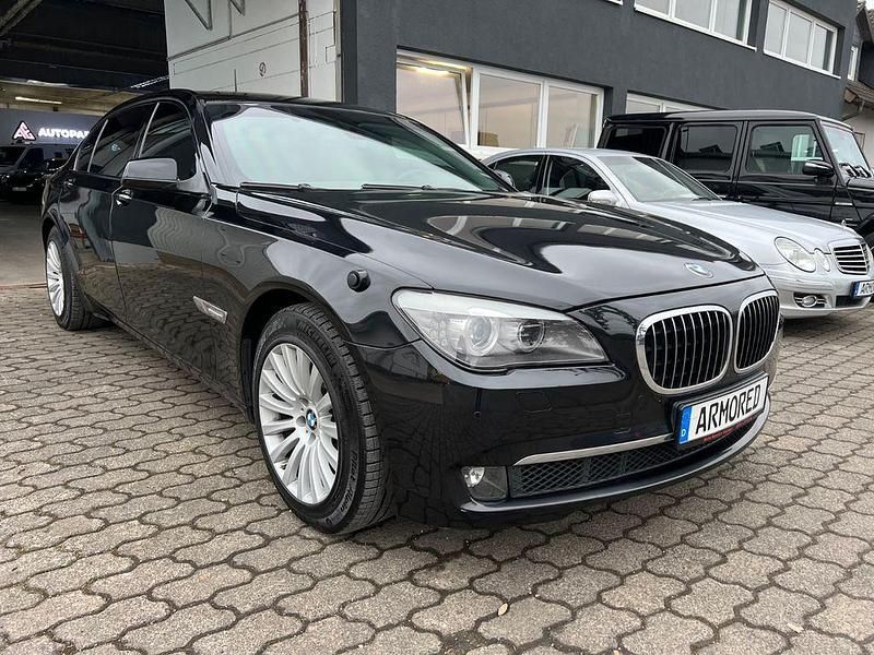 Gebraucht BMW 750L 408 PS (300 kW) 2009 Schwarz Limousine