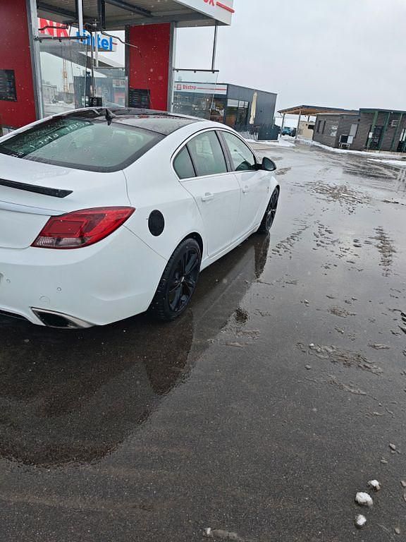 Gebraucht Opel Insignia OPC 325 PS (239 kW) 2010 Weiß Limousine