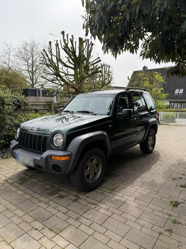 Gebraucht Jeep Cherokee 142 PS (104 kW) 2003 Grün SUV