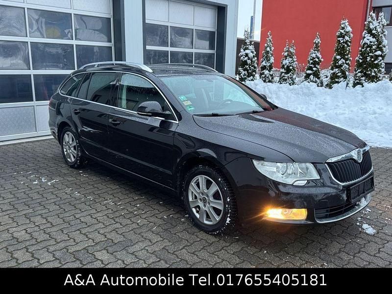 Gebraucht Skoda Superb Ambition 170 PS (125 kW) 2010 Schwarz Kombi