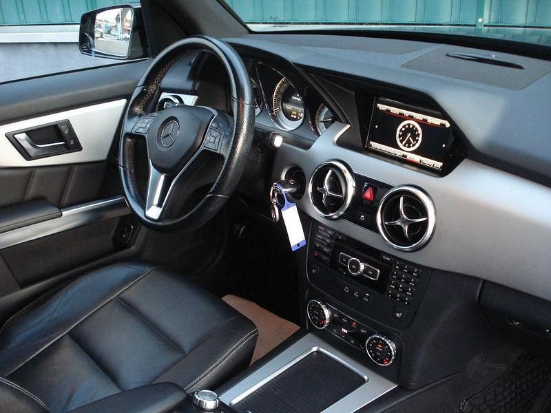 Gebraucht Mercedes GLK350 AMG 265 PS (194 kW) 2013 Schwarz SUV