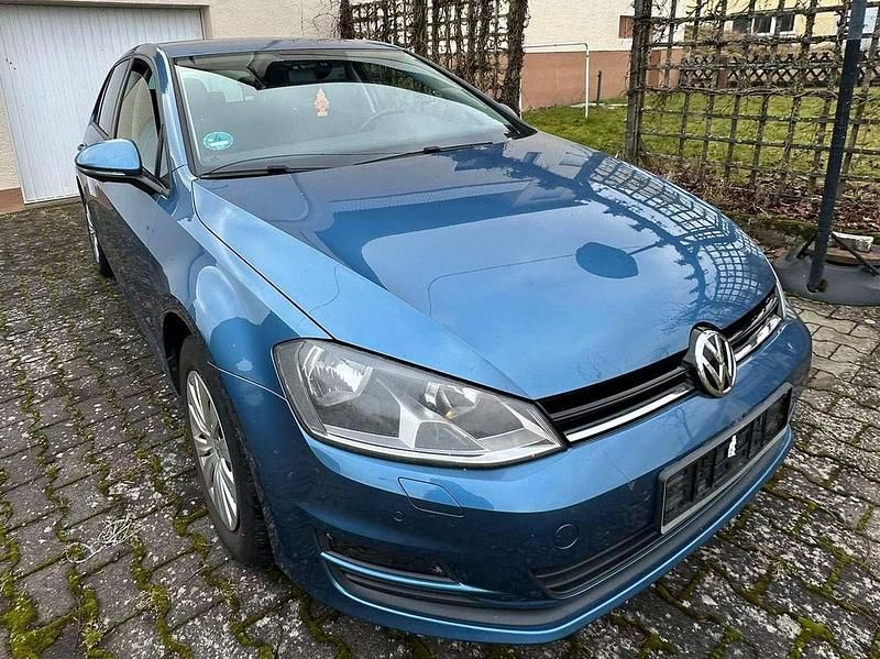 Gebraucht VW Golf VII Cup 105 PS (77 kW) 2014 Blau Limousine