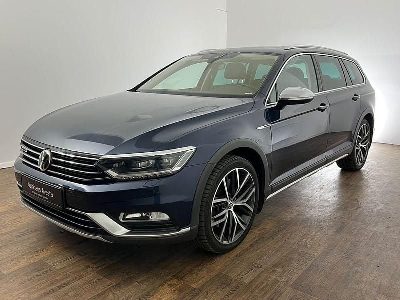 Gebraucht VW Passat Alltrack 239 PS (175 kW) 2016 Blau Kombi