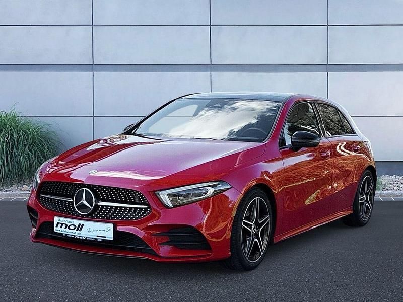 Jupiterrot Gebraucht 2019 Mercedes A220 AMG line Limousine | 25.950 € (Fairer Preis) - Bild 1/4