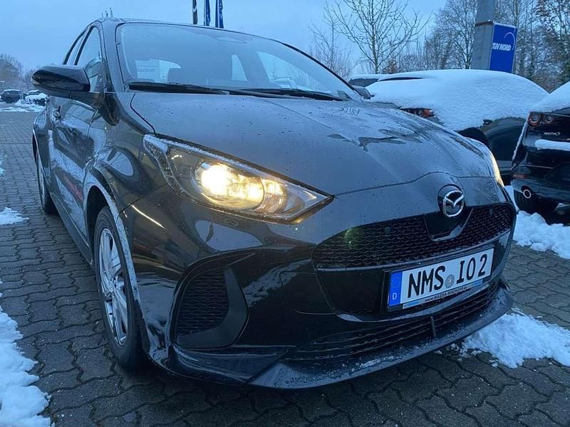Gebraucht Mazda 2 Exclusive-Line 116 PS (85 kW) 2025 Formal red metallic Kleinwagen