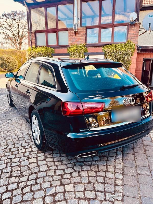 Gebraucht Audi A6 150 PS (110 kW) 2016 Schwarz Kombi