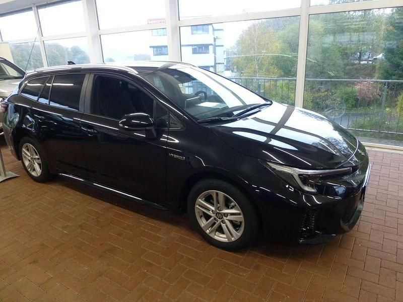 Gebraucht Suzuki Swace Comfort+ 98 PS (72 kW) 2024 Black mica metallic (schwarz) Kombi
