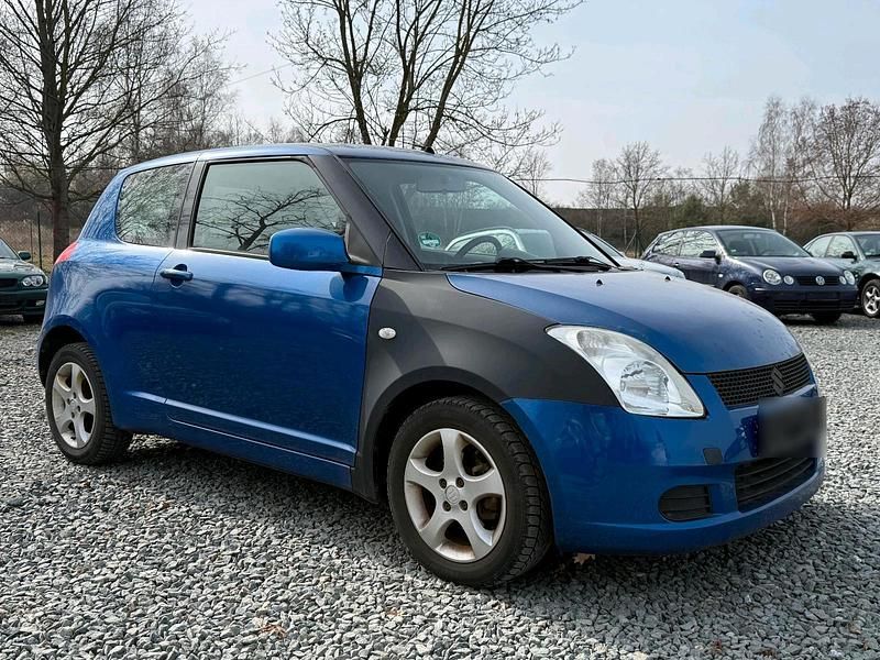 Gebraucht Suzuki Swift 92 PS (67 kW) 2006 Blau Kleinwagen