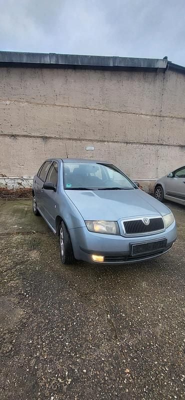 Blau Gebraucht 2008 Skoda Fabia Limousine | 1.650 € (Guter Preis) - Bild 1/4