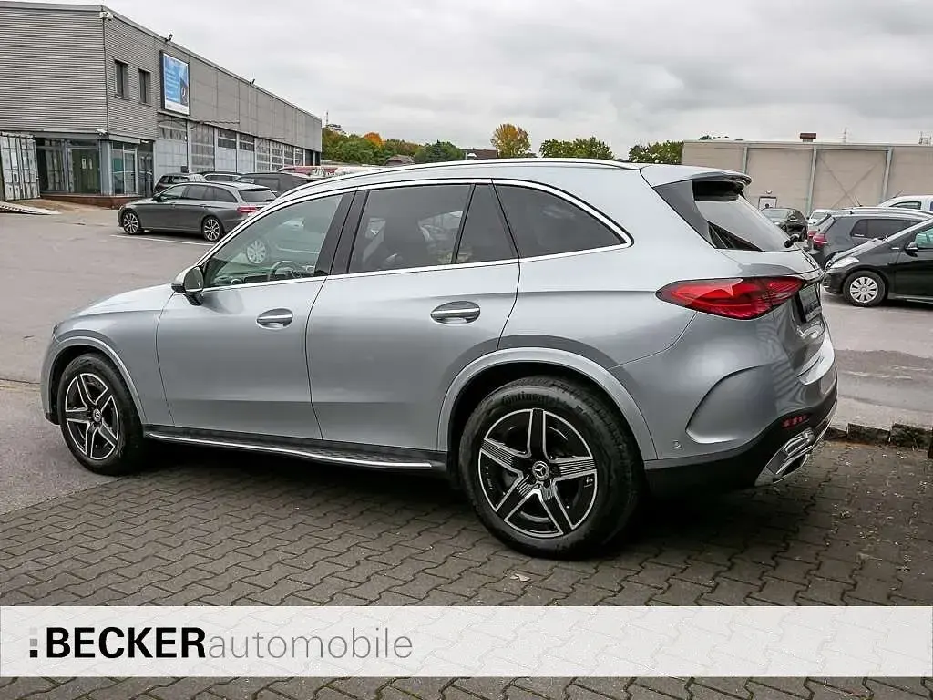 Gebraucht Mercedes GLC450 AMG 367 PS (269 kW) 2024 High tech silber SUV
