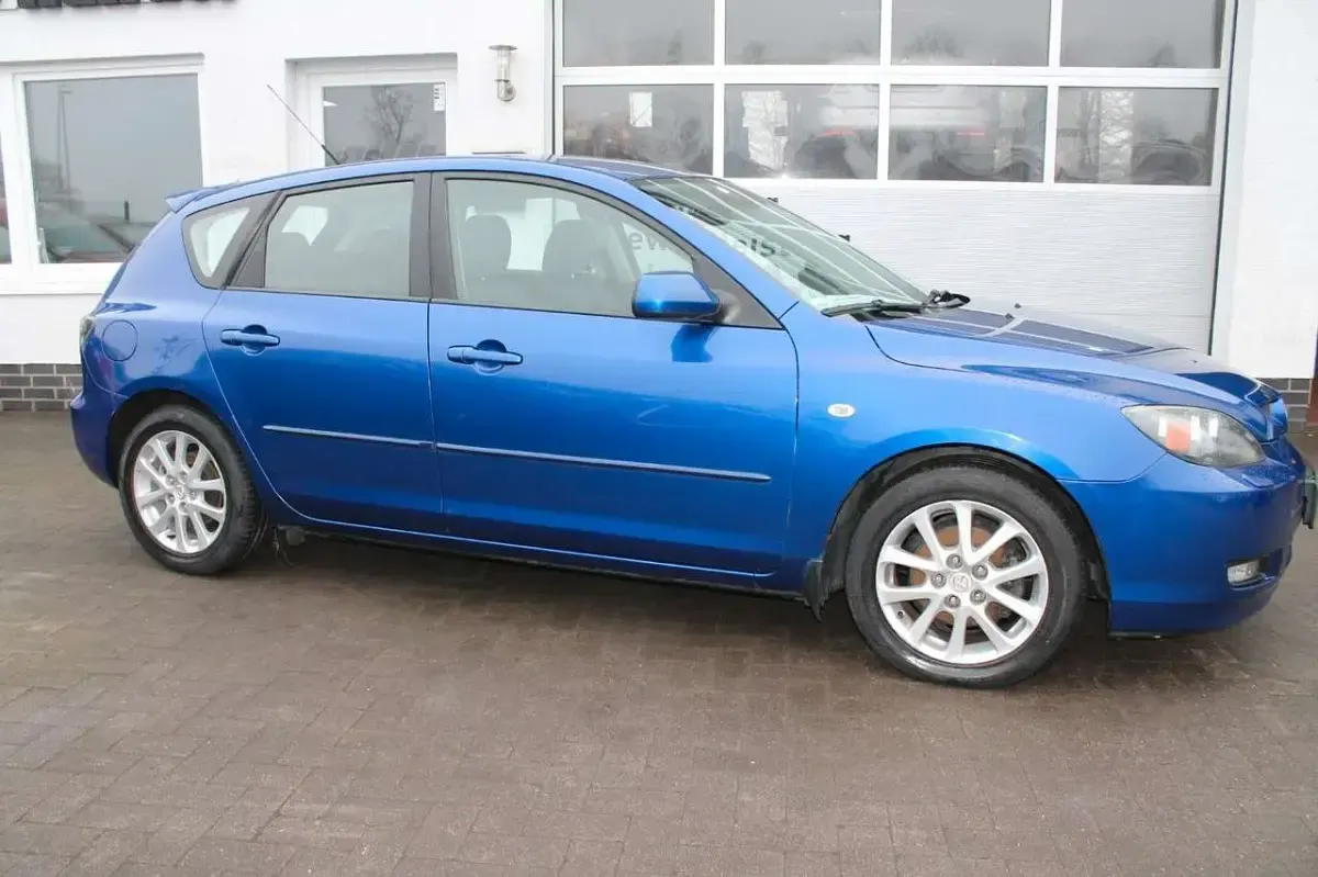 Gebraucht Mazda 3 Active 105 PS (77 kW) 2009 Blau Limousine