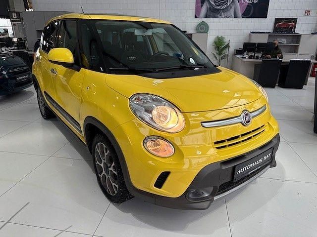 Gebraucht Fiat 500L Trekking 95 PS (69 kW) 2014 Gelb Van / Kleinbus