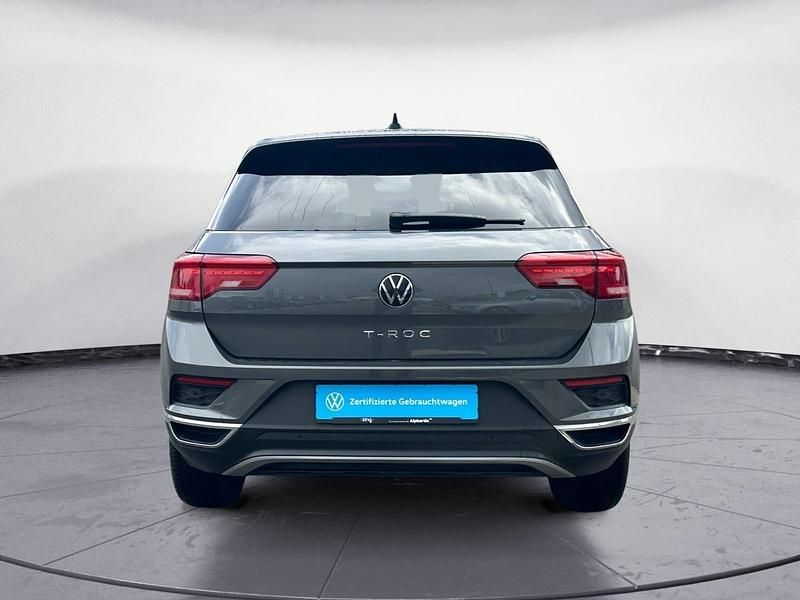 Gebraucht VW T-Roc Active 110 PS (80 kW) 2022 Grau SUV