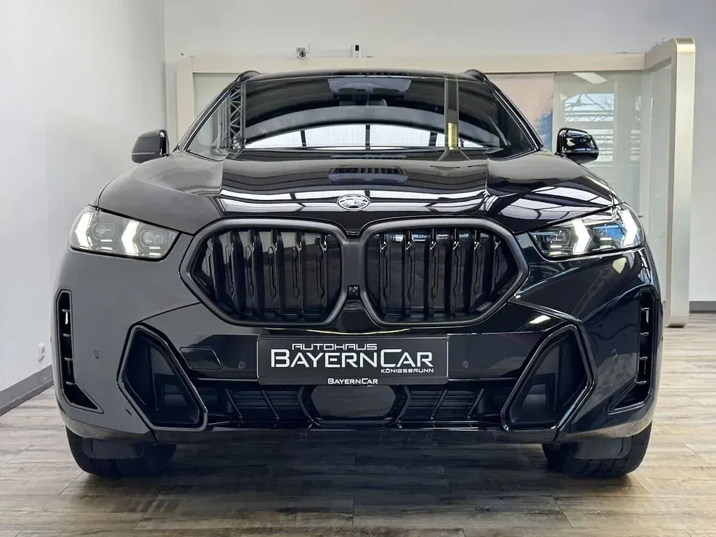 Gebraucht BMW X6 M Sport 298 PS (219 kW) 2025 (0475) saphirschwarz metallic SUV