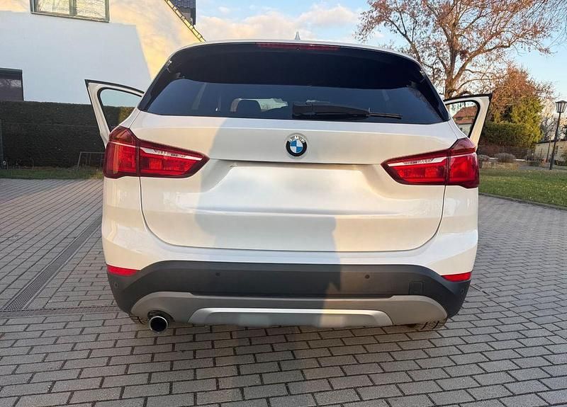 Gebraucht BMW X1 xLine 150 PS (110 kW) 2015 Weiß SUV