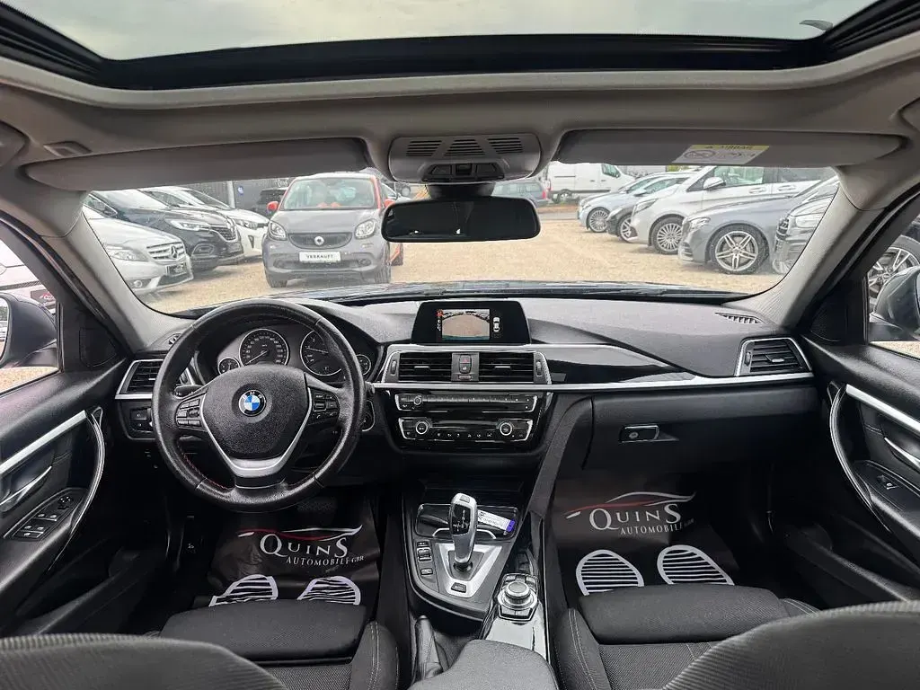 Gebraucht BMW 330e iPerformance 184 PS (135 kW) 2016 Blau Limousine