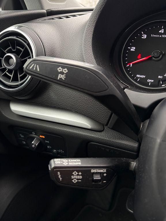 Gebraucht Audi A3 Design 150 PS (110 kW) 2016 Blau Limousine