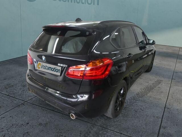 Gebraucht BMW 220 Active Tourer Sport Line 192 PS (141 kW) 2020 Schwarz Van / Kleinbus